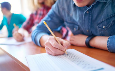 Część pisemna matury z angielskiego w 2025 roku. Najlepsze strategie i przykłady